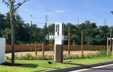 Imagem 16: Terreno disponível para venda no bairro Granja Marileusa em Uberlândia...