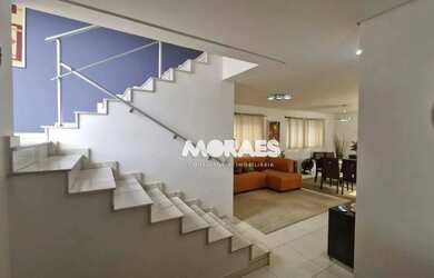 Imagem 2: Casa em Condomínio Fechado com 4 dormitórios à venda, 309 m² por R$...