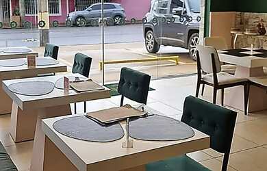 Imagem: O depósito possui 100m² de Área e está localizado em Centro