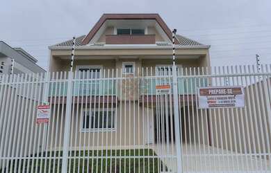 Imagem 2: Sobrado independente em Santa Felicidade com suíte, ático e 2 vagas...