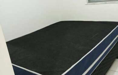 Imagem: O apartamento possui 1 Dormitório, 1 Banheiro, 1 Vaga na garagem