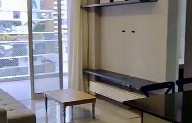 Imagem: O apartamento possui 2 Dormitórios, 2 Banheiros, 2 Vagas na