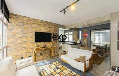 Imagem: O apartamento possui 2 Dormitórios, 2 Banheiros, 1 Vaga na