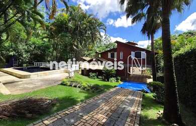 Imagem: A casa em condomínio possui 3 Dormitórios, 3 Banheiros, 3