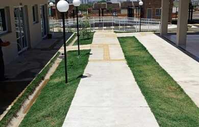 Imagem: O apartamento possui 2 Dormitórios, 1 Banheiro, 2 Vagas na