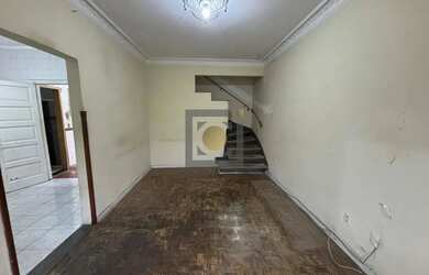 Imagem: A casa possui 2 Dormitórios, 1 Banheiro, 98m² de Área e