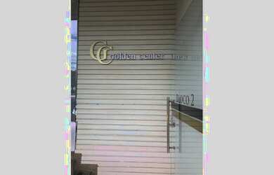 Imagem: O depósito possui 1 Vaga na garagem, 160m² de Área e está