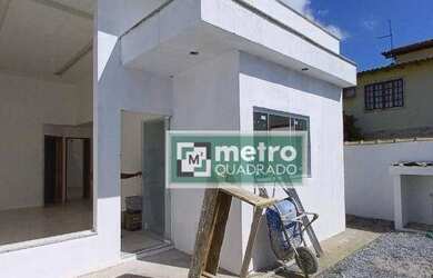 Imagem: A casa possui 3 Dormitórios, 3 Banheiros, 1 Vaga na garagem