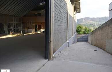 Imagem 7: Galpão INDUSTRIAL Santana de Parnaíba - SP - Recanto Sombra do Ipê