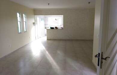 Imagem 7: Casa com 3 dormitórios à venda, 200 m² por R$ 750.000 - Residencial...