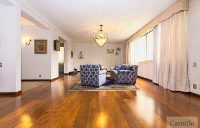 Imagem 1: Maravilhoso! Com excelente localização em frente ao parque Buenos Aires. Agende uma visita