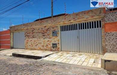 Imagem: Casa com 3 dormitórios à venda, 200 m² por R$ 340.000,00