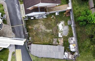 Imagem: O terreno possui 252m² de Área e está localizado em Butiatuvinha