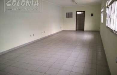 Imagem: O depósito possui 267m² de Área e está localizado em Centro