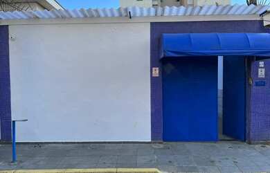 Imagem: A casa possui 5 Dormitórios, 5 Banheiros, 5 Vagas na garagem