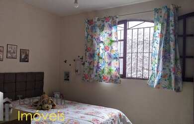 Imagem 4: DUAS CASAS EM UM TERRENO NO BAIRRO XV DE NOVEMBRO EM ARARUAMA