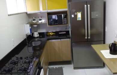 Imagem: O apartamento possui 3 Dormitórios, 2 Banheiros, 2 Vagas na