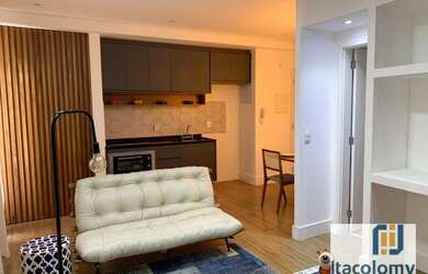 Imagem: O apartamento possui 1 Dormitório, 2 Banheiros, 2 Vagas na