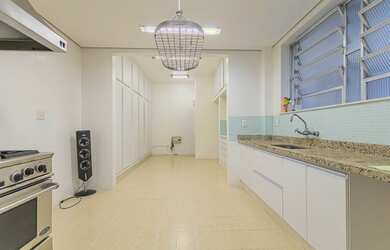 Imagem 14: Av Rui Barbosa,520m2 e 02 vagas, FRENTE ANDAR ALTO, vista mais linda do...