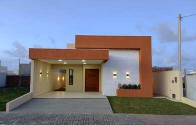 Imagem: A casa em condomínio possui 3 Dormitórios, 2 Banheiros, 2