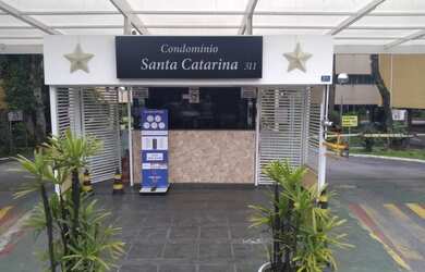 Imagem: O apartamento possui 3 Dormitórios, 1 Banheiro, 1 Vaga na garagem