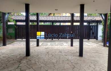 Imagem 2: Casa fora de condomínio a 150 metros da praia em Maresias