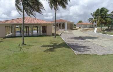 Imagem: O terreno possui 450m² de Área e está localizado em João