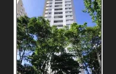 Imagem: A casa possui 3 Dormitórios, 1 Banheiro, 1 Vaga na garagem