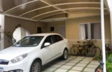 Imagem: A casa em condomínio possui 3 Dormitórios, 3 Banheiros, 2