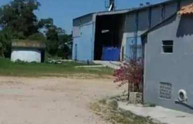 Imagem: O terreno possui 42.000m² de Área e está localizado em Areal