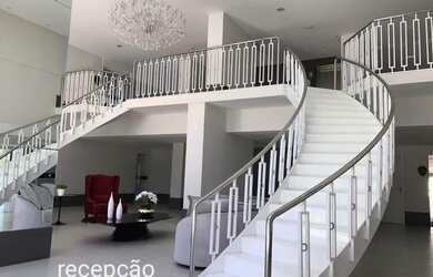 Imagem 2: Apartamento para aluguel tem 216 metros quadrados com 4 quartos