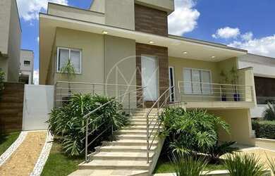 Imagem: A casa em condomínio possui 3 Dormitórios, 5 Banheiros, 4