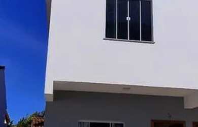 Imagem: A casa possui 2 Dormitórios, 1 Vaga na garagem e está localizado