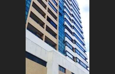 Imagem: O apartamento possui 1 Dormitório, 1 Banheiro, 1 Vaga na garagem