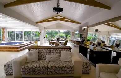 Imagem 12: Casa à venda em Valinhos, Village Sans Souci, com 4 suítes, com 1000...