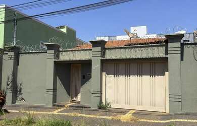 Imagem 3: Casa muito próxima ao Praia Clube com Quiosque Gourmet