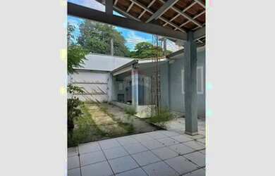 Imagem 7: Casa Comercial em Arujá 243m² no Centro