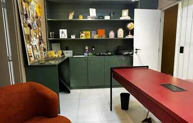 Imagem 10: CONJUNTO MANAUENSE, BELISIMA CASA, MOBILIADA, COM 4 SUÍTES, PISCINA