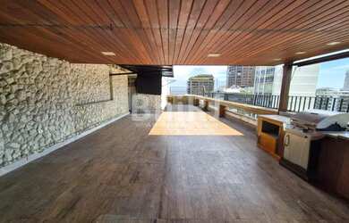 Imagem 7: Leblon: Cobertura Gigante com piscina , Vista mar e Preço Imbatível!