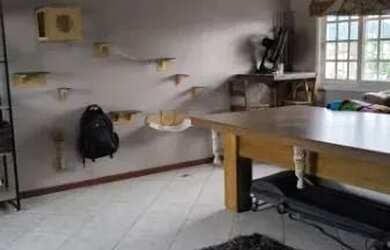 Imagem 14: Casa em Porto Alegre, no bairro Hípica, com 3 dormitório s , e 3 banheiros,...