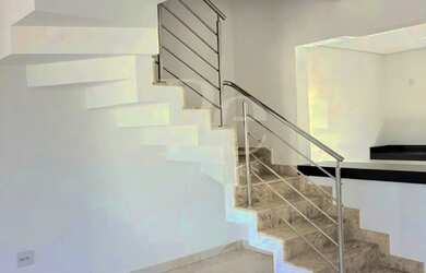 Imagem 5: CASA GEMINADA 03 QUARTOS 01 SUÍTE 03 VAGAS CABRAL VENDA