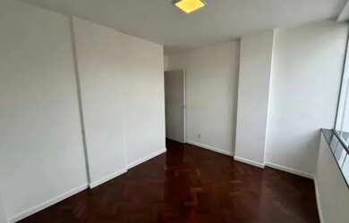 Imagem 14: Oportunidade em rua histórica no flamengo