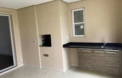 Imagem: O apartamento possui 3 Dormitórios, 2 Banheiros, 2 Vagas na