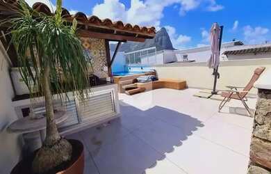 Imagem: O apartamento na cobertura possui 3 Dormitórios, 2 Banheiros