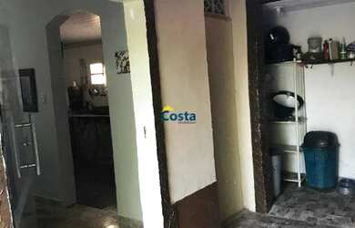 Imagem 3: Excelente Casa com Perfil Comercial - Ideal para Clínicas