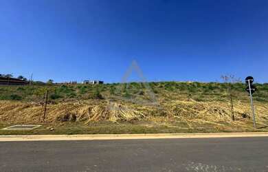 Imagem: O terreno possui 431m² de Área e está localizado em Bairro