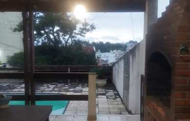 Imagem 13: Imóvel para aluguel possui 229 metros quadrados com 4 quartos em Pitangueiras...