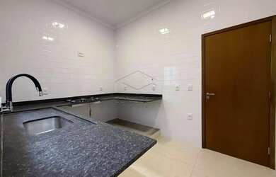 Imagem 12: Casa Residência em Jaú. Piscina, Churrasqueira, 12m² de Áreae2 Vagas...