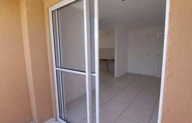 Imagem 4: ALUGO APARTAMENTO. Piscina, Varanda, 52m² de Áreae1 Vaga na garagem