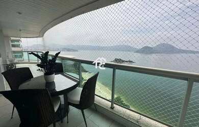 Imagem: O apartamento possui 4 Dormitórios, 2 Banheiros, 2 Vagas na